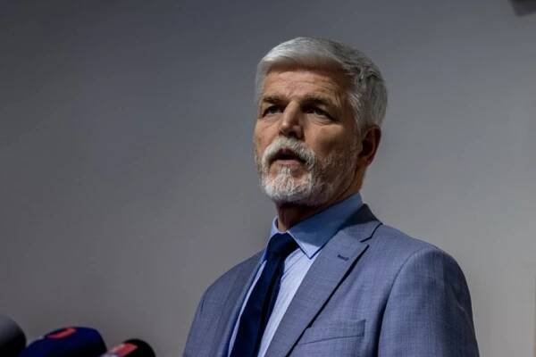 Petr Pavel zveřejnil své plány pro prvních 100 dní. Zpřístupní Hrad, pomůže českým občanům a bude cestovat do zahraničí - Přehledně 24