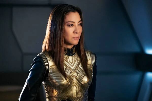 Michelle Yeoh is beaming back into Star Trek