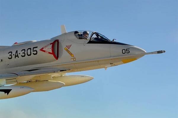 1960 Douglas A4C Skyhawk | Versatile Military Aircraft