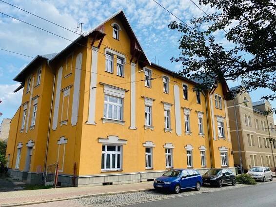 Byt 2+1, 48 m2, půda nad bytem 18 m2, 2. patro, ul. Husova – Mariánské Lázně