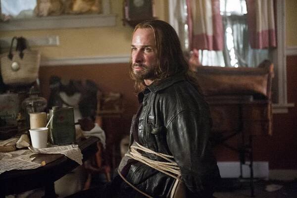 Falling Skies - Evolve or Die - Z filmu - Colin Cunningham