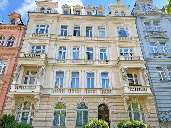 Prodej bytu 2+1 Karlovy Vary 4 800 000 Kč, foto 1