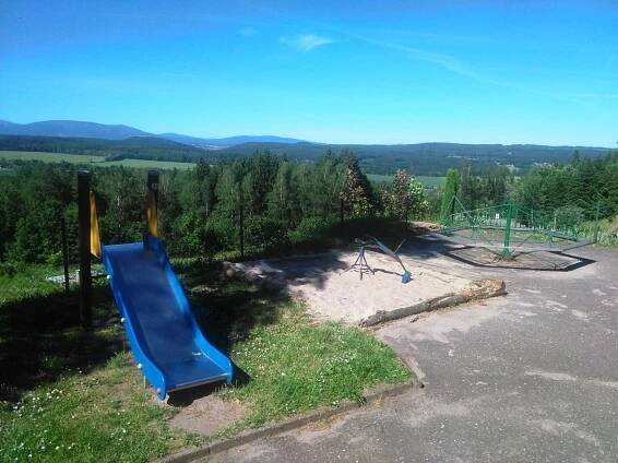 Hotel Pod Zvičinou - sportovní zařízení - Dolní Brusnice - Východní-Čechy.info - oficiální turistický portál Pardubického
