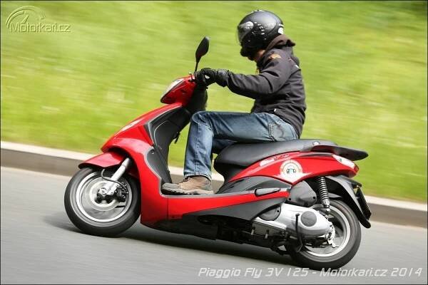 Piaggio Fly 125 | Katalog motocyklů a motokatalog na Motorkáři.cz