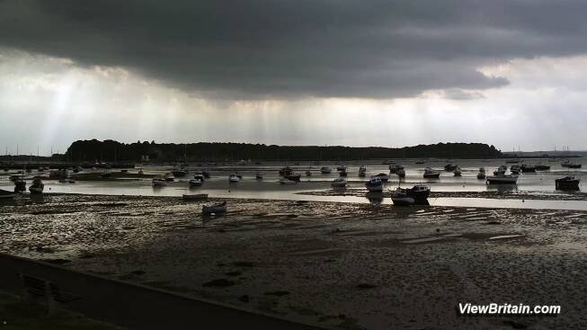 Poole-Harbour-when-sea-recedes-cloudy-day