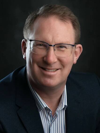 Biography — John Gull