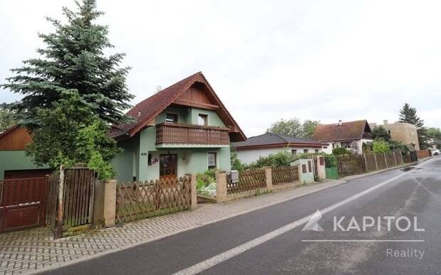 Husova, Hostomice, okres Teplice