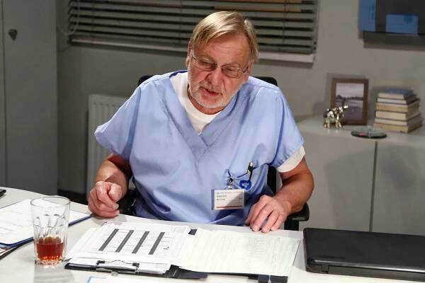 Modrý kód - Doktor robot - Z filmu - Jiří Štěpnička