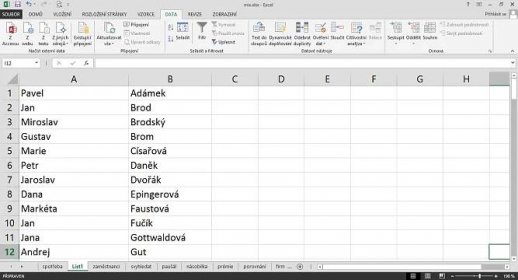 Jak rozdělit tabulku v Excelu?