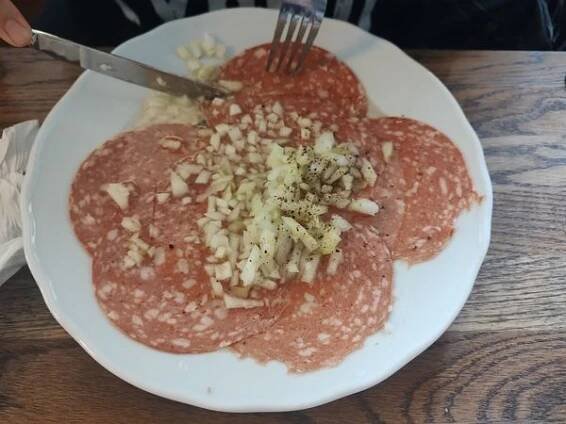 LOKÁL Pod Divadlem foto 6