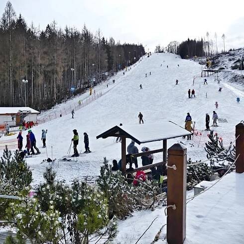 Podle vlekařů Vysočiny je nejhorší nejistota, s výrobou sněhu končí. Někteří tratí i miliony korun