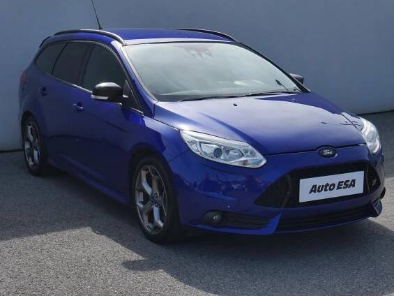 Ford Focus 2.0EB, ST, bixen, kůže, +ALU