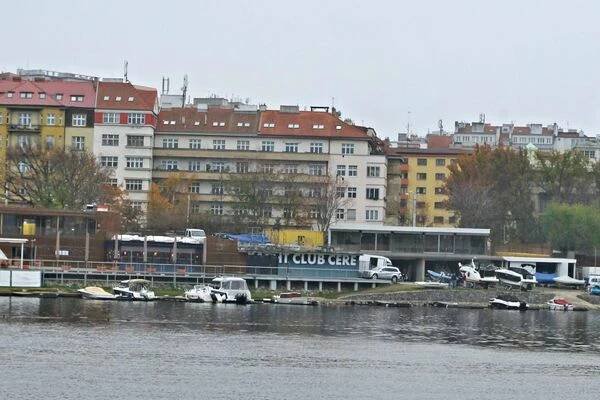 Yacht Club CERE foto 1