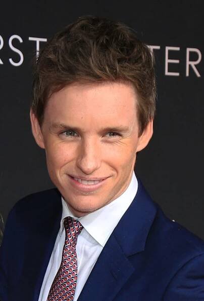 13 fotek, které vás přesvědčí, že je Eddie Redmayne sexy