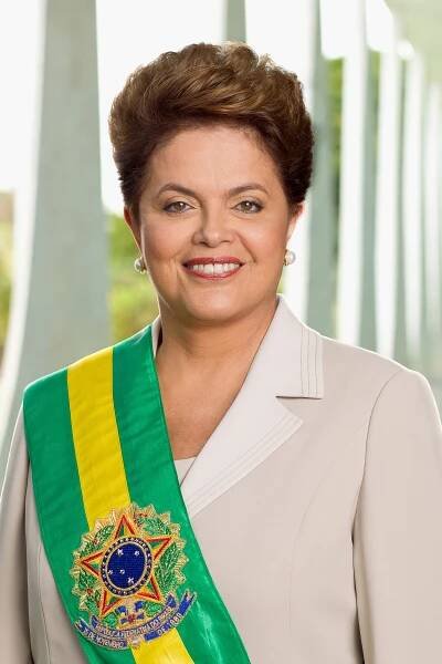 Soubor:Dilma Rousseff - foto oficial 2011-01-09.jpg – Wikipedie