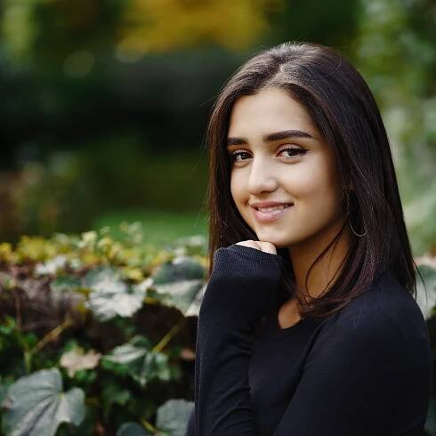 VidRanko Client - Ananya Sharma