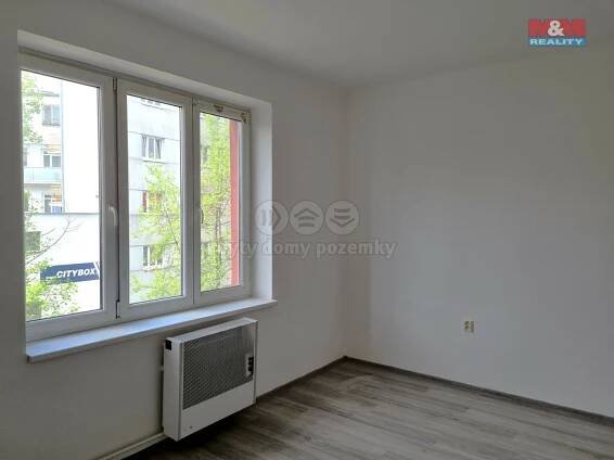 Pronájem bytu 1+1, 60m2 v Ostravě, ul. Jindřichova
