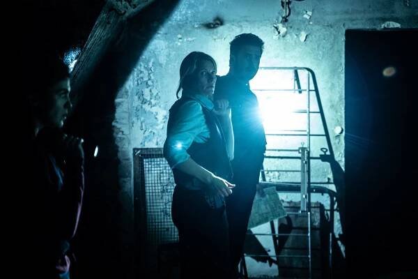 Syke-elokuva: Hätätila - Z filmu - Vera Kiiskinen, Sebastian Rejman