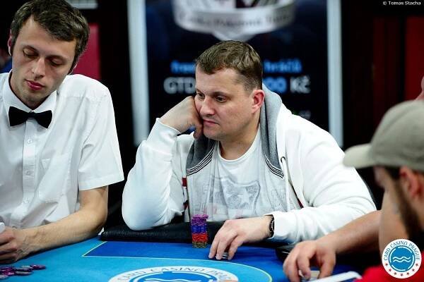 ČPT Masters: V druhém flightu zazářil Vítek Pešta - POKERživě