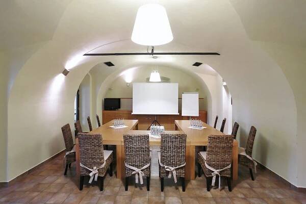 Dva Salónky · Hotel Líšenský Dvůr ·