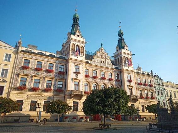 Radnice - Pardubice