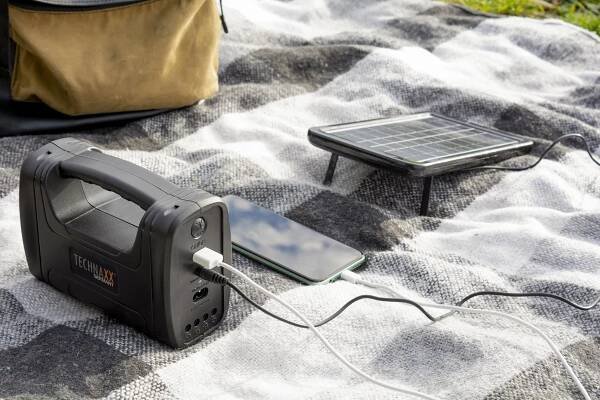 Technaxx Solární nabíjecí stanice, panel 3W + baterie SLA 6V/4000mAh s LED žárovkami, TX-199 - Technaxx