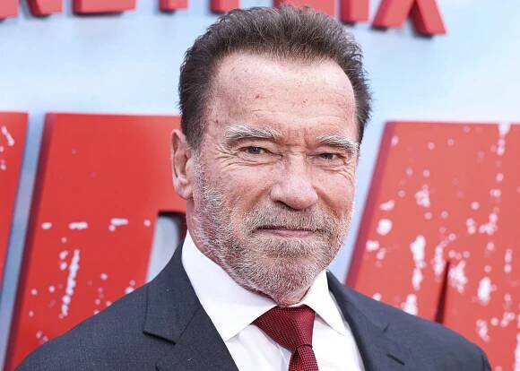 Rakouský a americký herec, podnikatel, filmař, profesionální kulturista v důchodu a politik Arnold Schwarzenegger přijíždí na Los Angeles Premiere Of Netflix 's' FUBAR 'Sezóna 1 se konala v AMC The Grove 14 22. května 2023 v LA, USA. — Stock obrázek