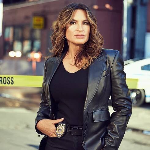 CAPTAIN OLIVIA BENSON Played By Mariska Hargitay