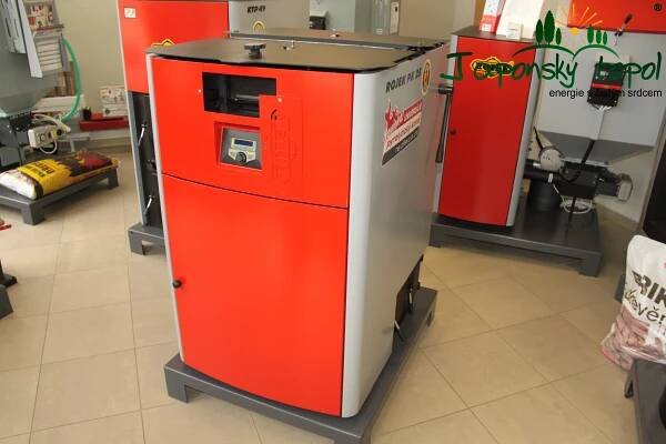 Japonský topol - energetická nezávislost až na 30 let, certifikovaná sadba, mechanizovaná výsadba, levné palivové dříví