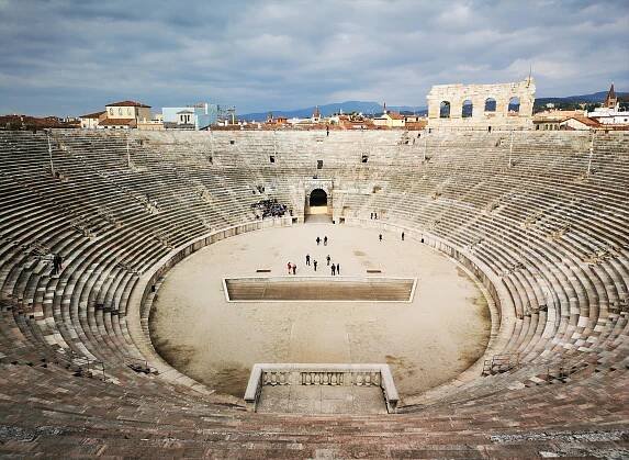 Soubor:Arena di Verona Vr.jpg