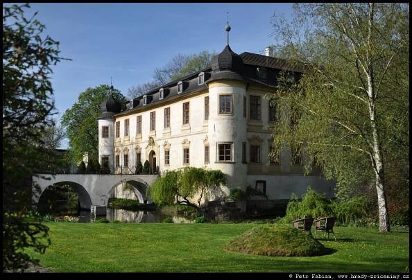 Hrady, tvrze, zámky a zříceniny – Fotografie z roku 2024 – 4.část / hrady-zriceniny.cz