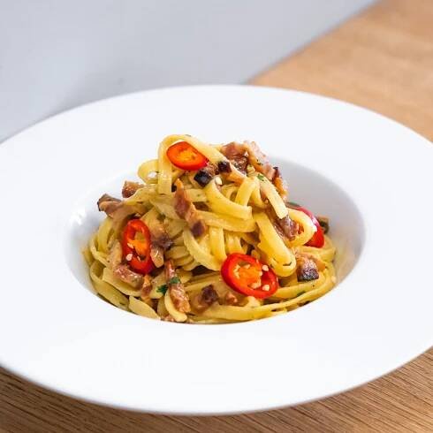 Pálivé Carbonara