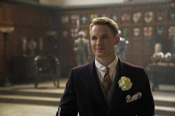 Jupiter's Legacy - Mráčky se zabarví do sluníčkova - Z filmu - Matt Lanter