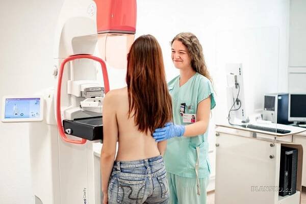 Články - Mamoden v nemocnici ženám nabídne ultrazvukové nebo mamografické vyšetření prsů