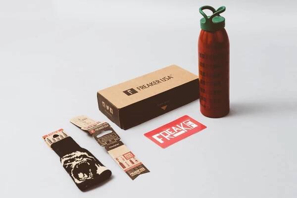 Freaker USA - box Design by Brand Engine