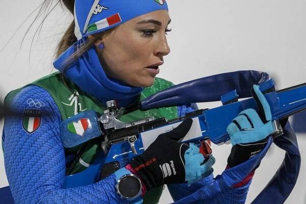 Král Fourcade rozhodl, česká štafeta skončila osmá