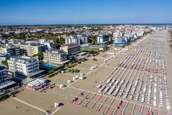 PARIGI - Itálie - Benátsko - Caorle | Superzajezdy.cz