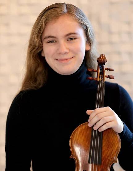 Lily Sullivan | pura musica artists