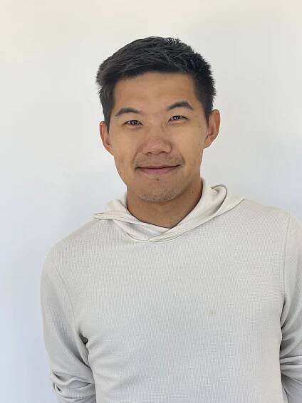Intern Hantian Zhang