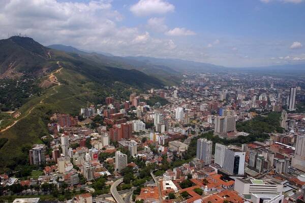 Competitive costs in Valle del Cauca - Invest Pacific