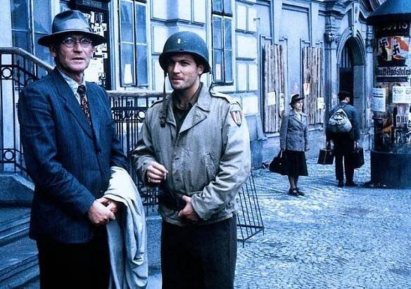 Deutschlandlied - Z filmu - Matthias Habich, Francis Fulton-Smith