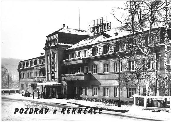 Jevany.cz | Galerie historických pohlednic Jevan a okolí