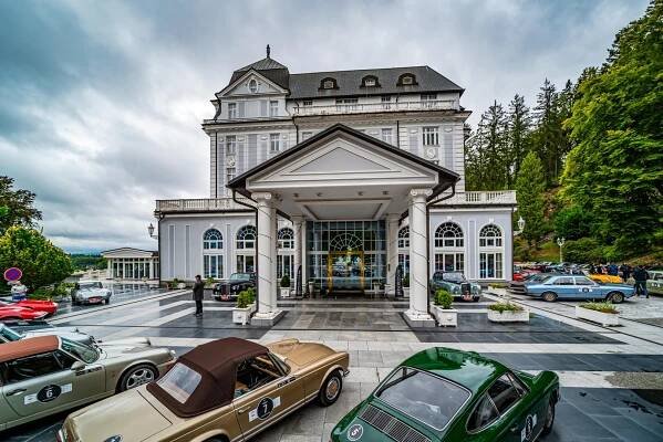 Hotel Esplanade v Mariánských lázních - Oficální hotelové stránky