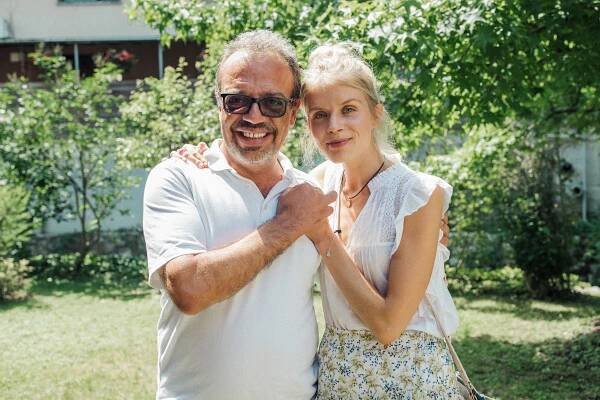 Alina idässä - Bledjärvi (S02E06) (2019) | Galerie - Z epizody | ČSFD.cz