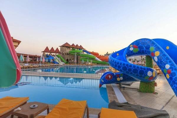 Hotel Eftalia Village, Turecko Alanya - 7 541 Kč Invia