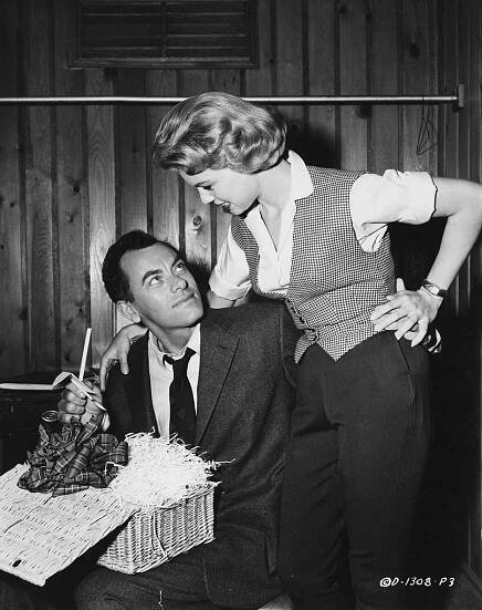 Barry Sullivan, Betsy Palmer - Queen Bee - Z natáčení