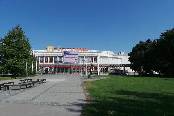 Enteria Arena foto 2