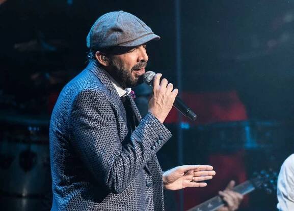 Juan Luis Guerra performs in concert at Radio City Music Hall on August 26, 2016