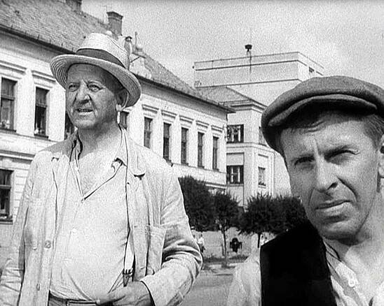 Martin Hollý st., Jozef Kroner - Obchod na korze - Z filmu