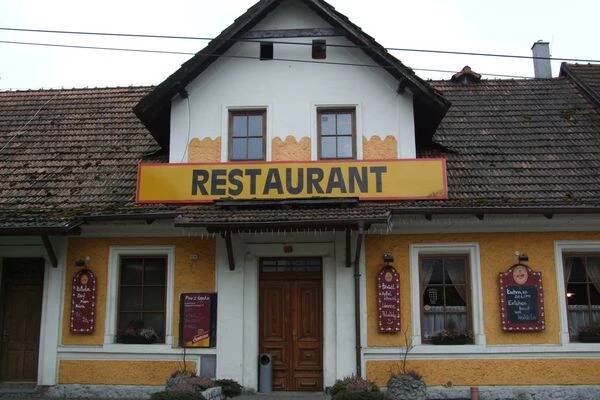 Restaurace U Svatého Jána foto 1